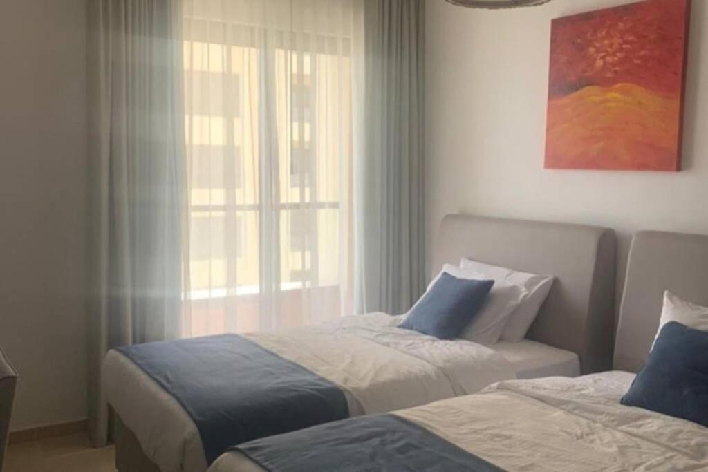 Beautiful Apartment With Amazing Sea Views Дубай Екстериор снимка